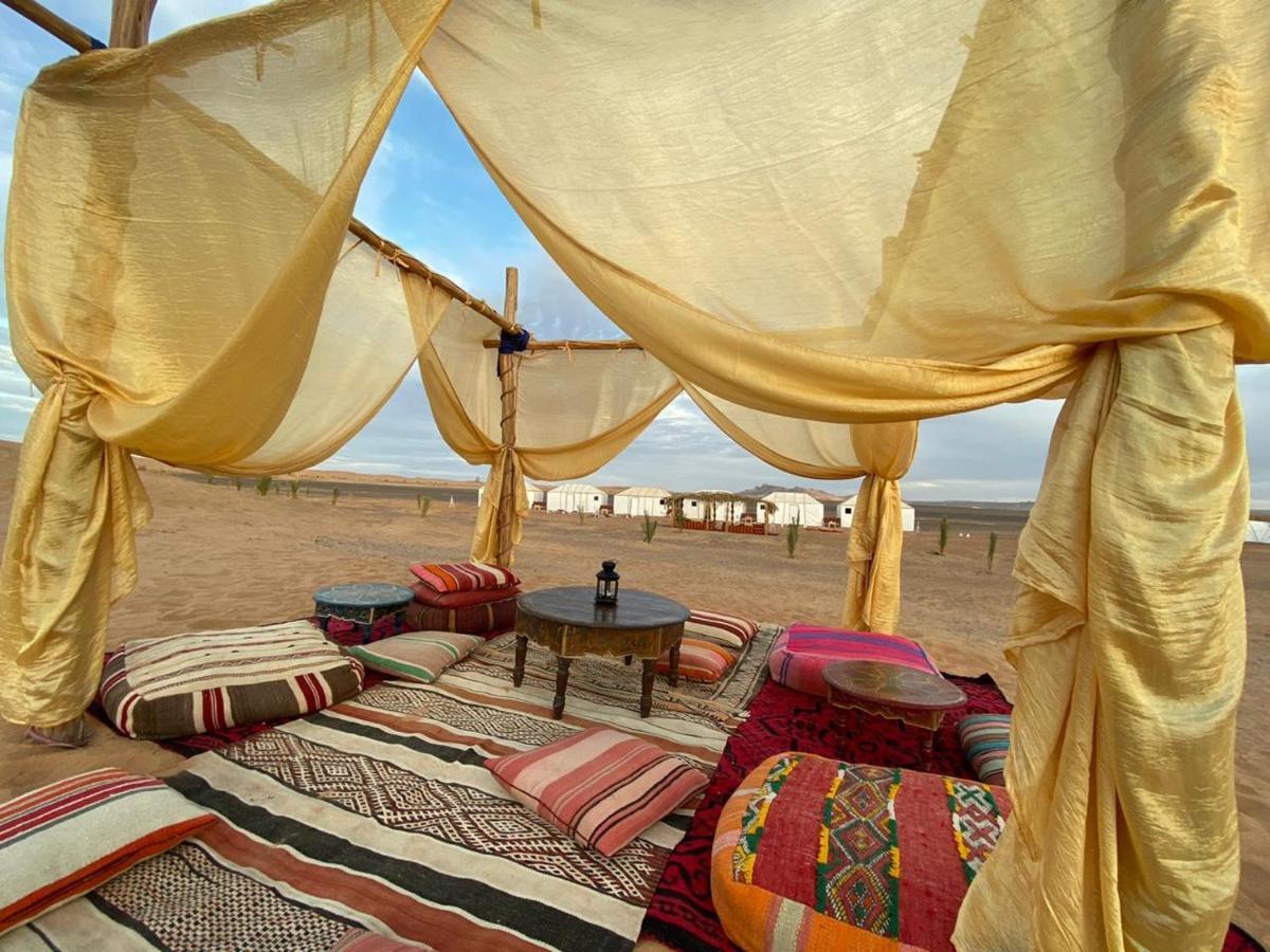 Luxury Bega Camp Hotel Merzouga Luaran gambar
